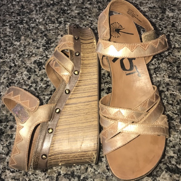OTBT Wedges - Picture 1 of 2